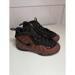 Size 2.5Y (PS) - Nike Little Posite Pro Mid Hyper Crimson